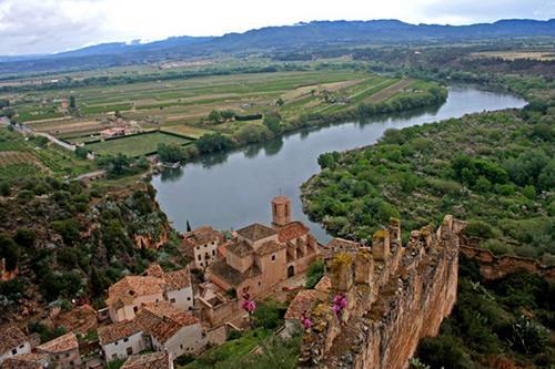 Els Canterers Miravet Bagian luar foto